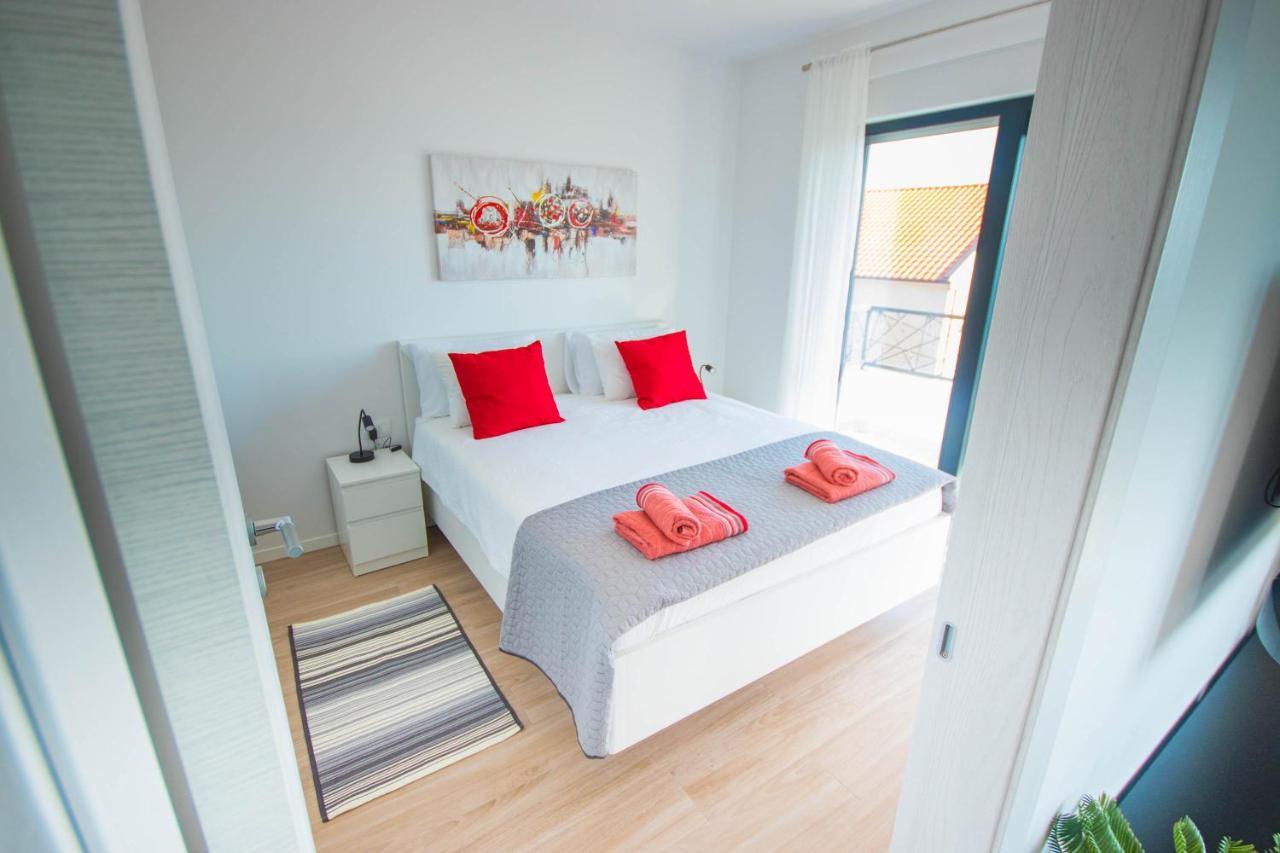 Apartmani Le-Lu Kaštela Eksteriør billede