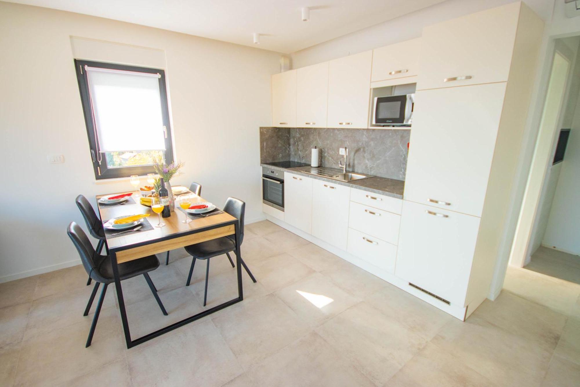 Apartmani Le-Lu Kaštela Værelse billede